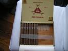 Montecristo Dunhill Seleccion photo